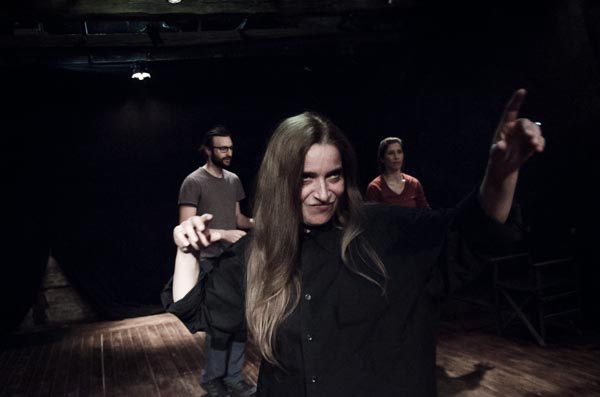 Eva Varela Lasheras (Próspero), Miriam Cano (Miranda) y Roberto González (Fernando) | 4 mayo 2016